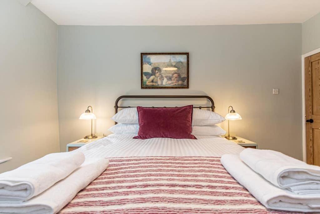 Oxfordshire Living - The Bowler Hat Cottage - Вудсток Екстер'єр фото
