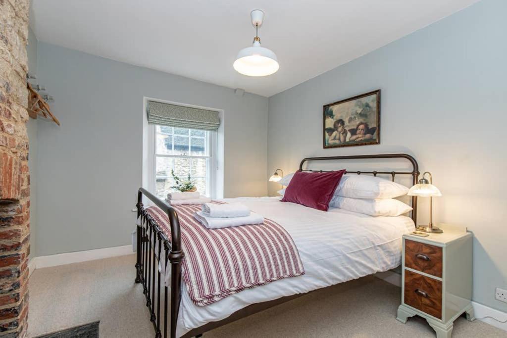 Oxfordshire Living - The Bowler Hat Cottage - Вудсток Екстер'єр фото